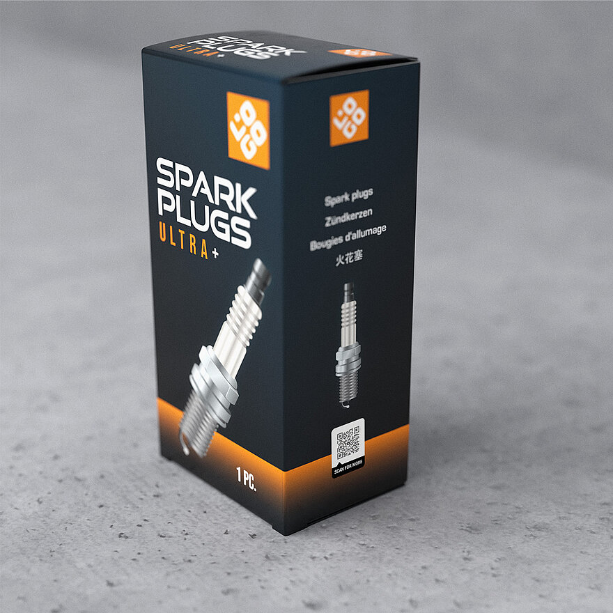 一盒“Spark Plugs Ultra+”，其包装上印有火花塞产品图片，用于汽车市场。包装上印有直接印在盒子上的QR码，内嵌防伪码ValiGate®安全图案。这一安全专利功能可防止假冒，确保产品真实性。该设计将可持续性与先进品牌保护技术相结合。