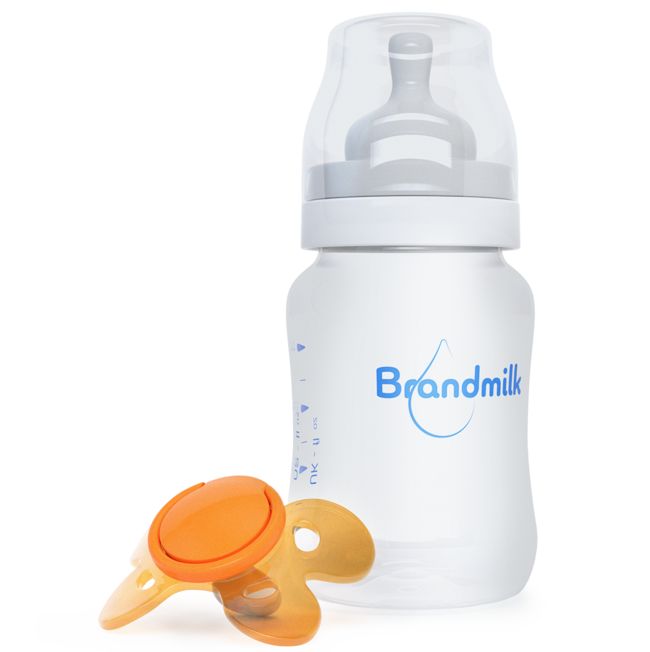 一个标有“Brandmilk”的高品质婴儿奶瓶,旁边放着一个橙色奶嘴。这代表了科卫宝SCRIBOS解决方案在确保婴儿护理用品的真实性和安全方面,让父母放心产品的真实来源和可靠性。